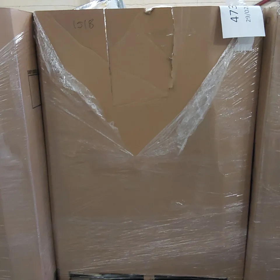 PALLET OF ASSORTED ITEMS INCLUDING: CEILING LIGHT, BEDDING, SUITCASE, LARGE CUSHION 