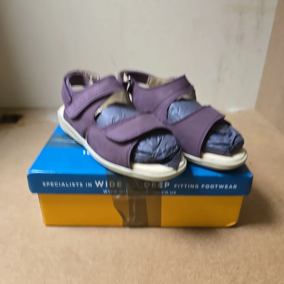DBS SHOES BINGHAM SANDAL – PURPLE, UK 5.5