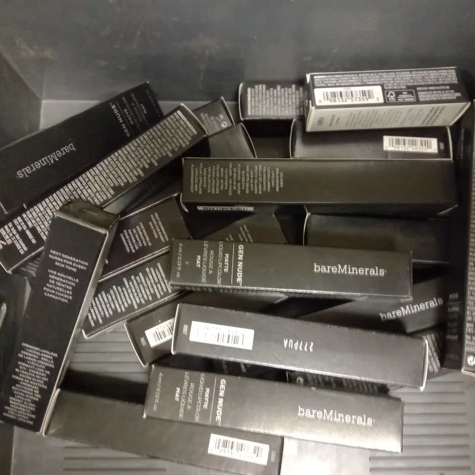 LOT OF APPROXIMATELY 20 BAREMINERALS LIP MAKE UP ITEMS