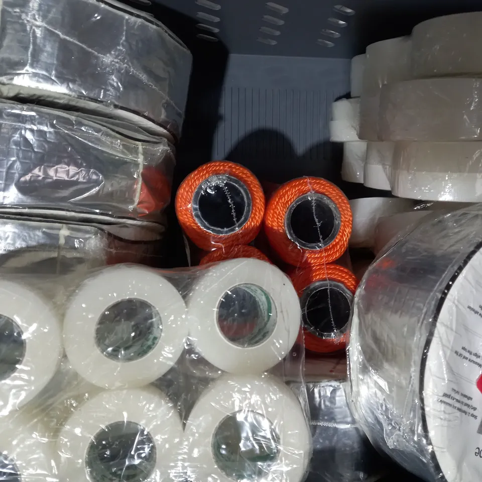 APPROXIMATELY 10 ASSORTED HOUSEHOLD ITEMS TO INCLUDE WATERPROOF TAPE, SURGICAL TAPE, ETC
