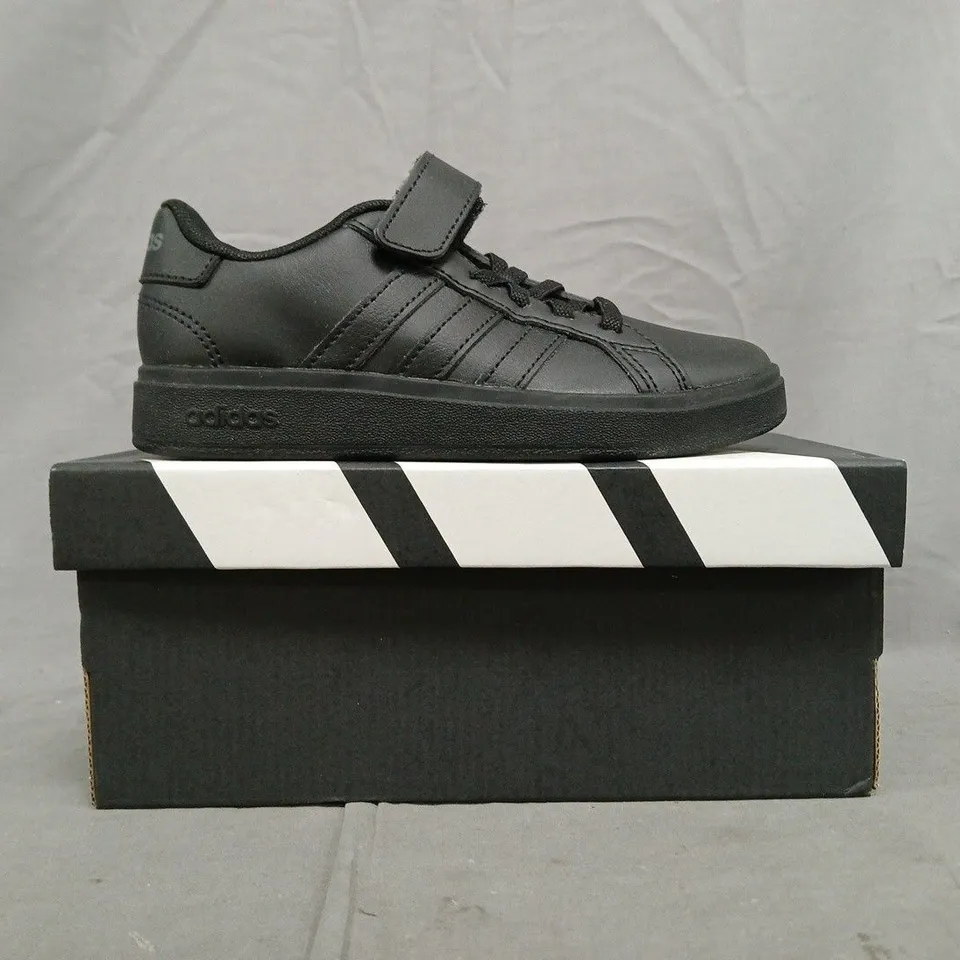 BOXED PAIR OF ADIDAS GRAND COURT 2.0 EL KID'S SHOES IN BLACK SIZE UK 11