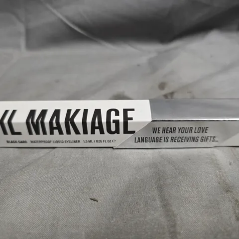IL MAKIAGE BLACK CARD WATERPROOF LIQUID EYELINER