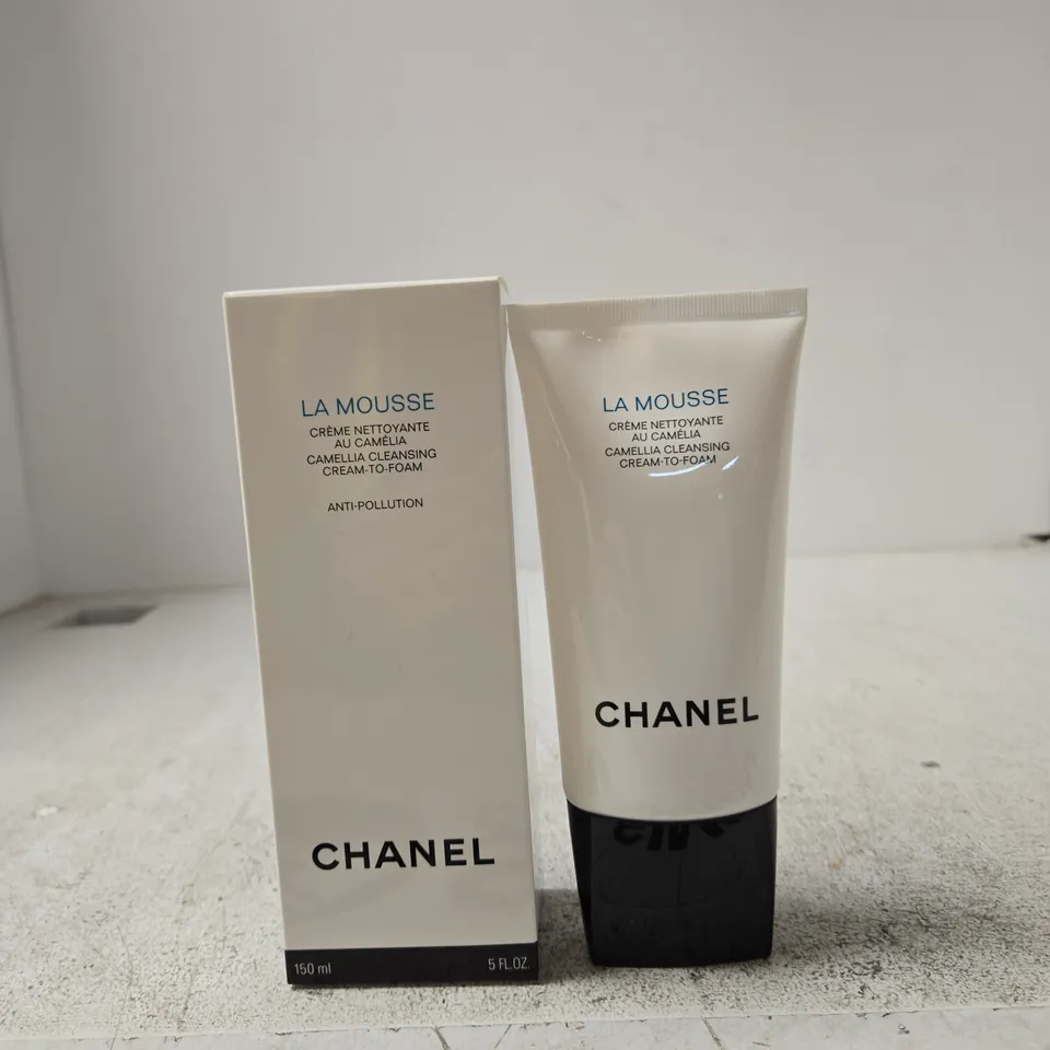 CHANEL LA MOUSSE CAMELLIA CLEANSING CREAM-TO-FOAM 150 ML