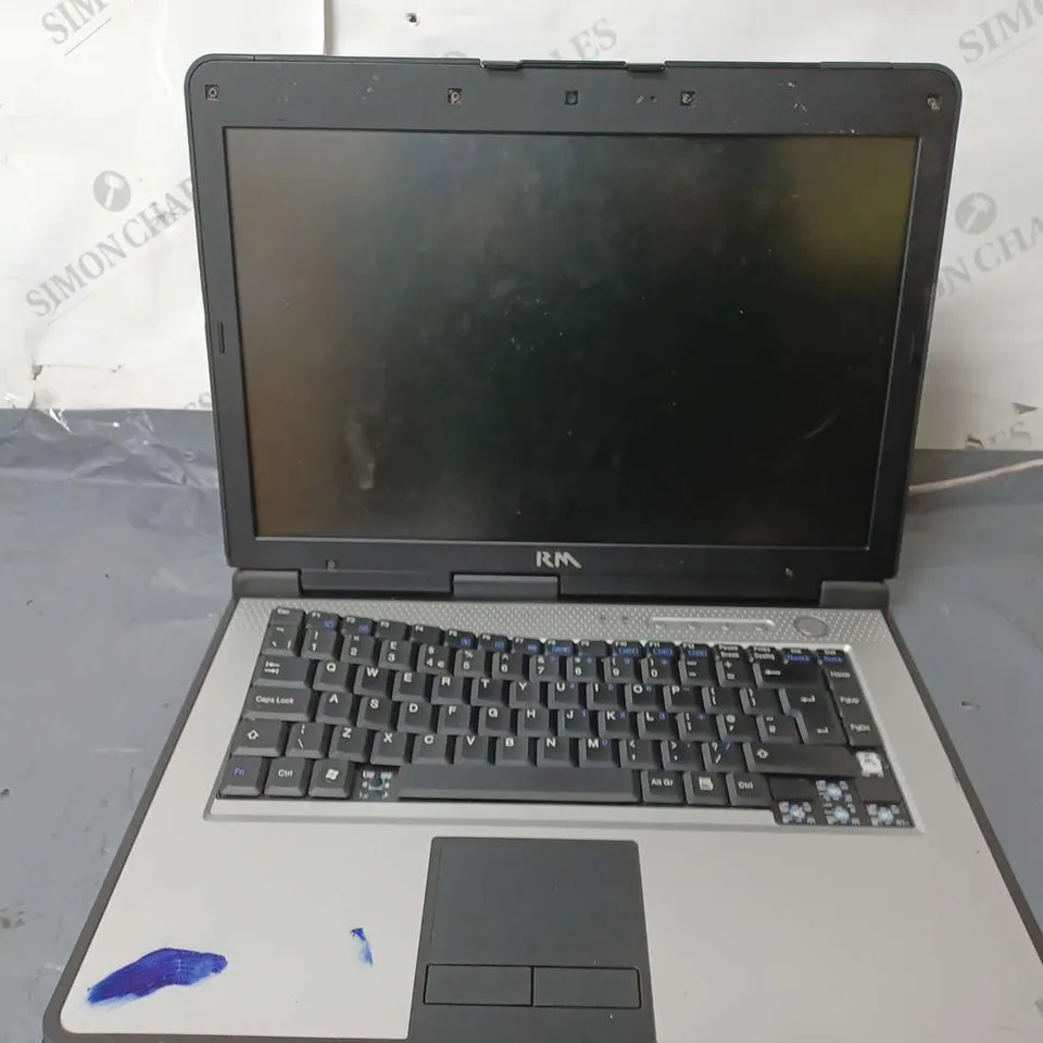 RM	MOBILE ONE	15 INCH	CELERON DUAL-CORE T3000 1.80GHZ