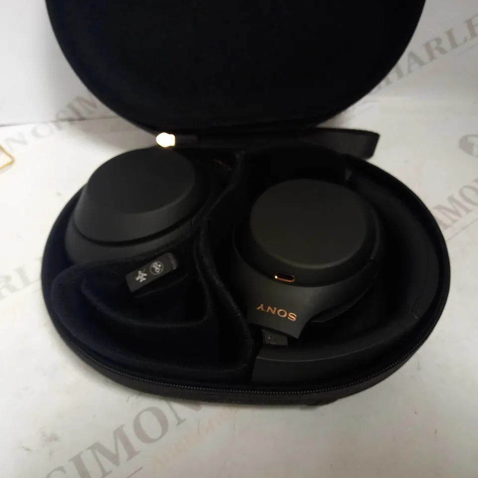 SONY WH-1000XM4 NOISE CANCELLING WIRELESS HEADPHONES 