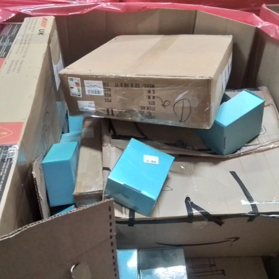 PALLET OF ASSORTED HOUSEHOLD GOODS AND PRODUCTS TO INCLUDE;DRINK CUP BASE,BRAKE DISC,HAMPER JUST FOR YOU