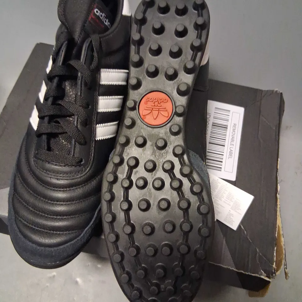 BOXED ADIDAS MUNDIAL TEAM SIZE 10