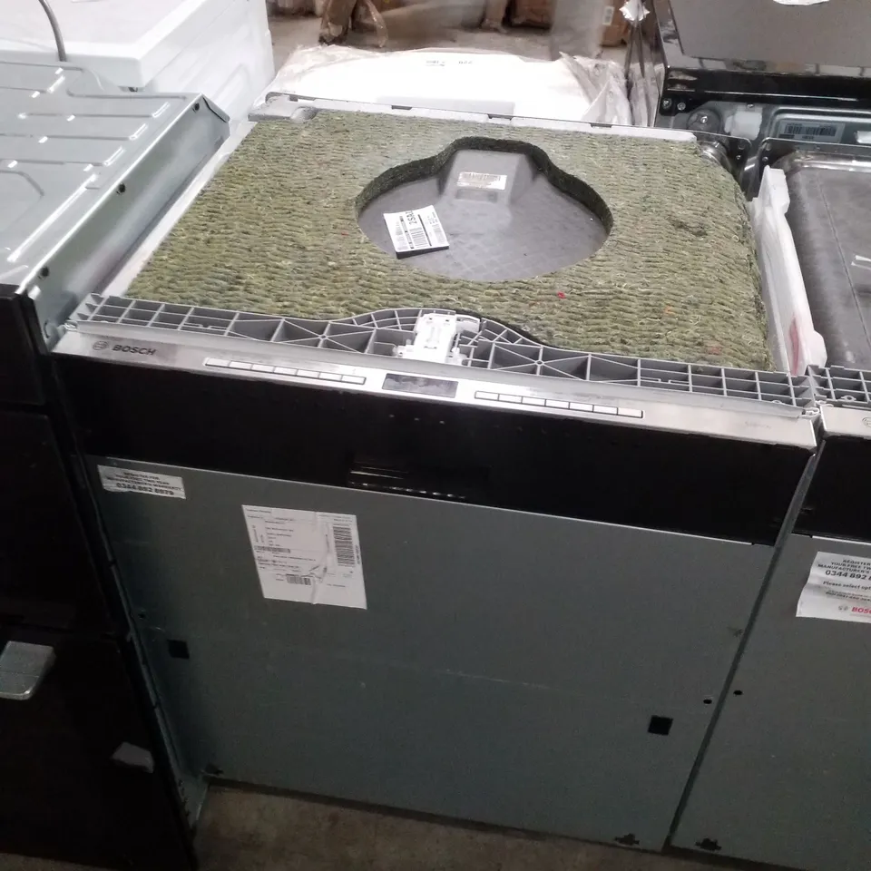 BOSCH SERIES 4 SMV4HVX00G WIFI CONNECTED FULLY INTEGRATED STANDARD DISHWASHER - STAINLESS STEEL CONTROL PANEL