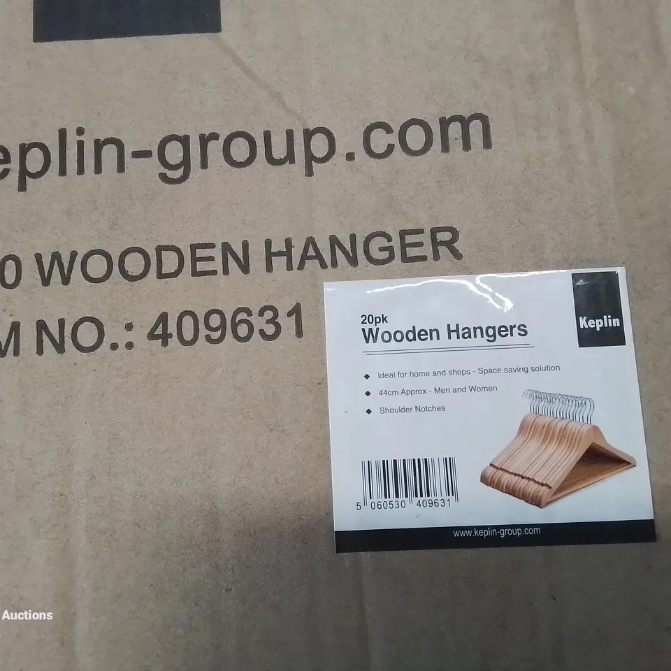 BOXED 20PK OF WOODEN CLOTHES HANGERS.