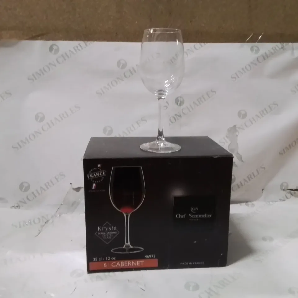 BOXED CHEF AND SOMMELIER CRYSTAL GLASS WINE GLASS APPROXIMATELY 6