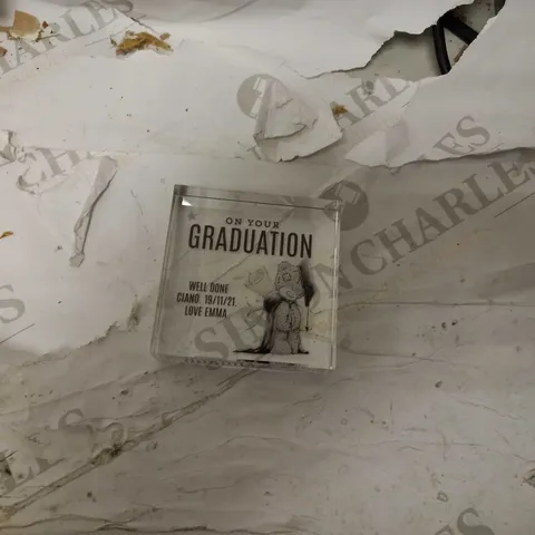 PERSONALISED GRADUATION GLASS PLAQUE