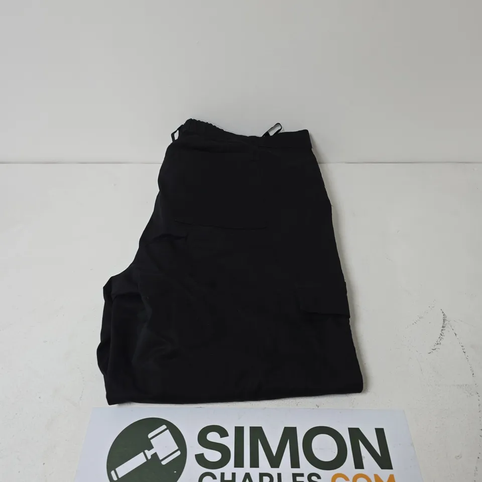 BONPRIX BLACK CARGO PANTS - SIZE 28