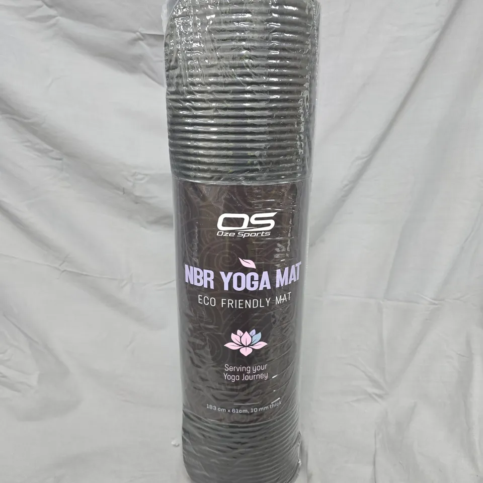 SEALED OZE SPORTS NBR YOGA MAT IN BLACK