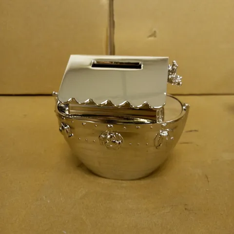 PERSONALISED SILVER NOAHS ARK MONEY BOX