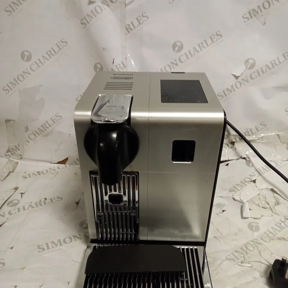 BOXED NESPRESSO EN750.MB LATTISSIMA PRO BY DEL  RRP £409