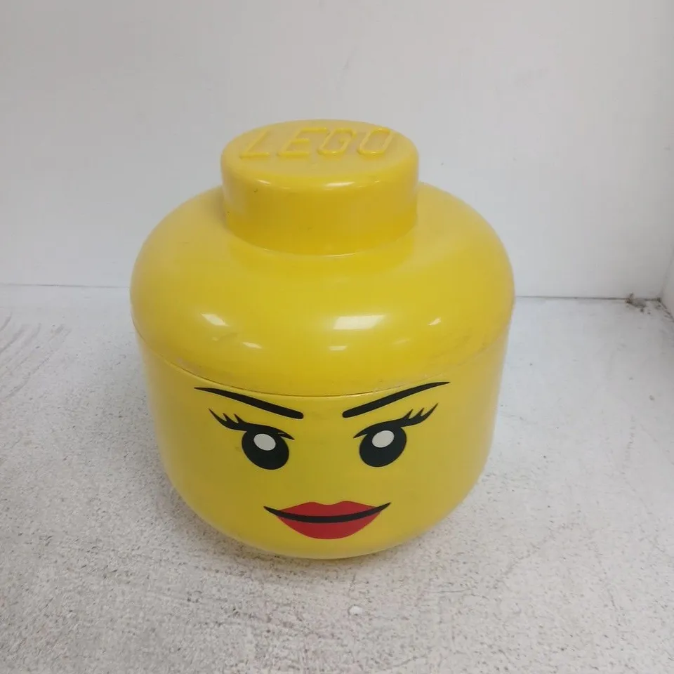 LEGO STORAGE TUB WITH BRICKS - YELLOW MINIFIGURE-FACE CONTAINER
