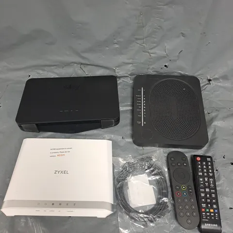 APPROXIMATELY 10 ASSORTED ELECTRICAL PRODUCTS & ACCESSORIES TO INCLUDE REPLACEMENT REMOTES, ROUTER, CABLES ETC