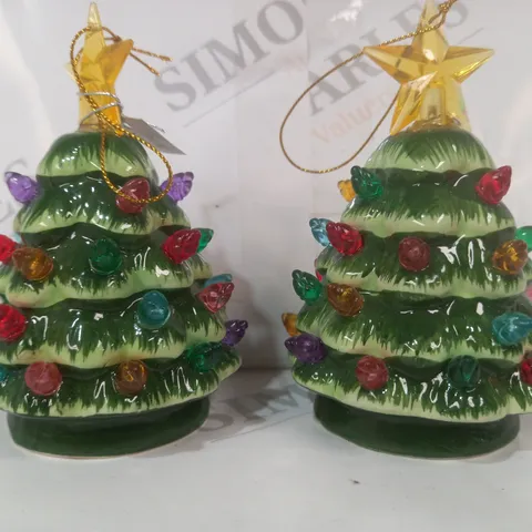 BOXED SET OF TWO CHRISTMAS TREE BAUBLE DECORATIONS