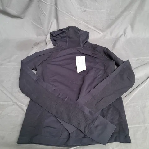 SWEATY BETTY ATHLETE HOODED LONG SLEEVE TOP IN BLACK SIZE S