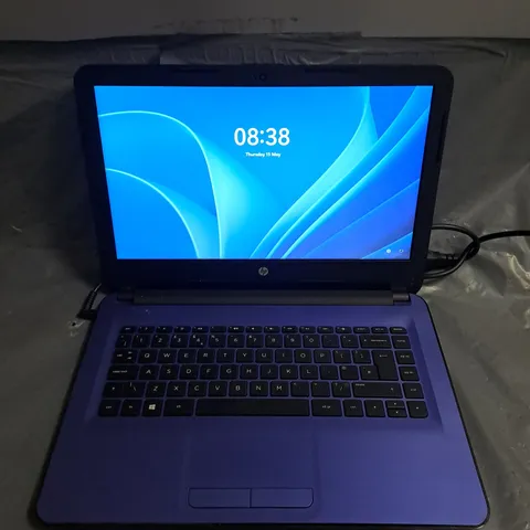 HP NOTEBOOK 14-AN063SA LAPTOP IN BLUE CHARGER INCLUDED