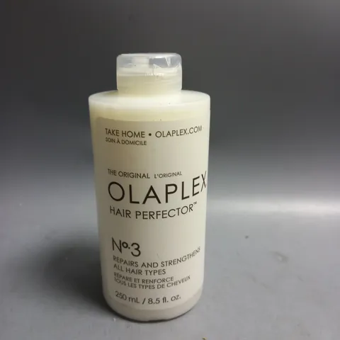 OLAPLEX HAIR PERFECTOR NO 3 ALL HAIR TYPES 250ML