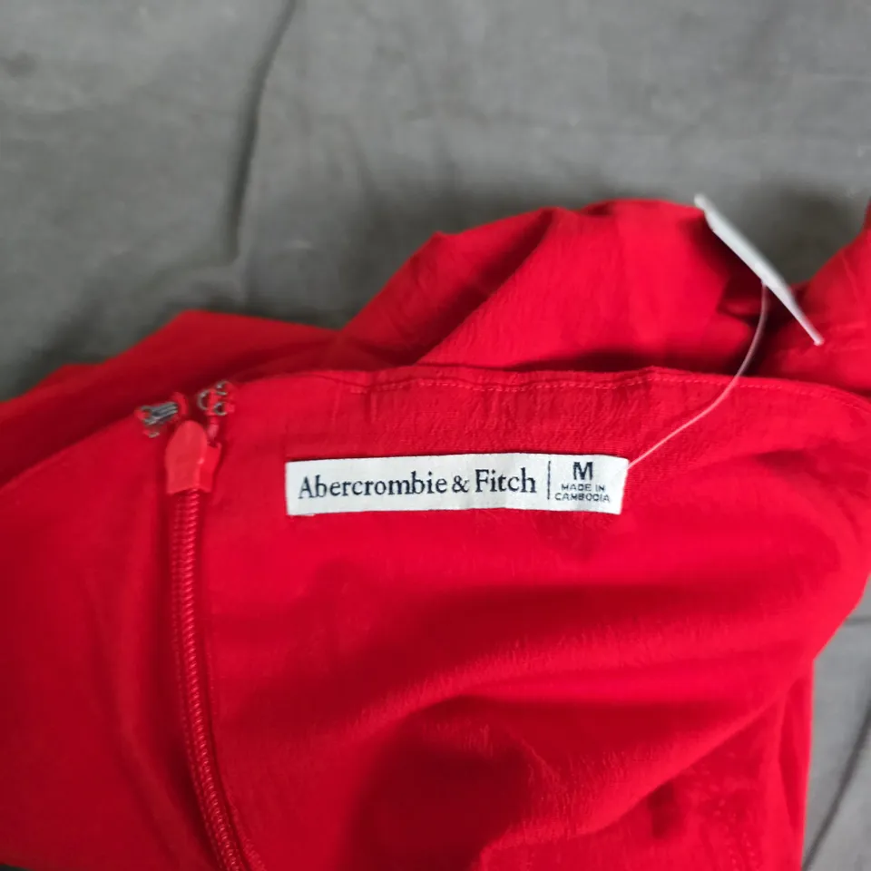 ABERCROMBIE & FITCH RED SLEEVELESS DRESS, WOMEN’S, SIZE M