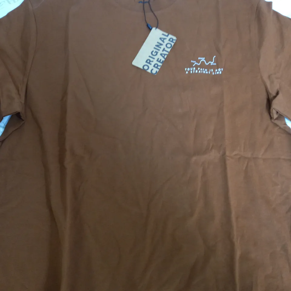 ORIGINAL CREATOR BROWN T-SHIRT THE PATH IS NOT A STRAIGHT LINE - MEDIUM