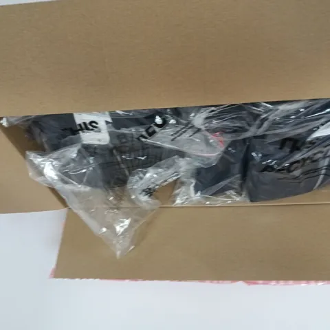 BOX OF APPROXIMATELY 20 ASSORTED CLOTHING ITEMS TO INCLUDE: ZIP UP FLEECE