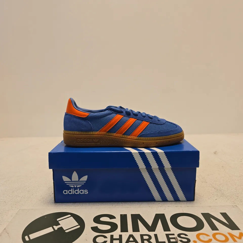 ADIDAS HANDBALL SPEZIAL J KIDS' TRAINERS – UK4