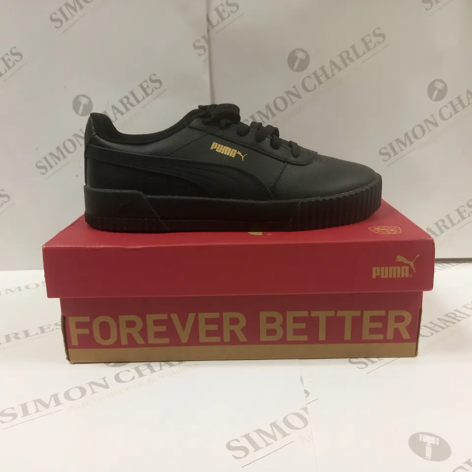 BOXED PAIR OF PUMA CARINA TRAINERS UK SIZE 5.5