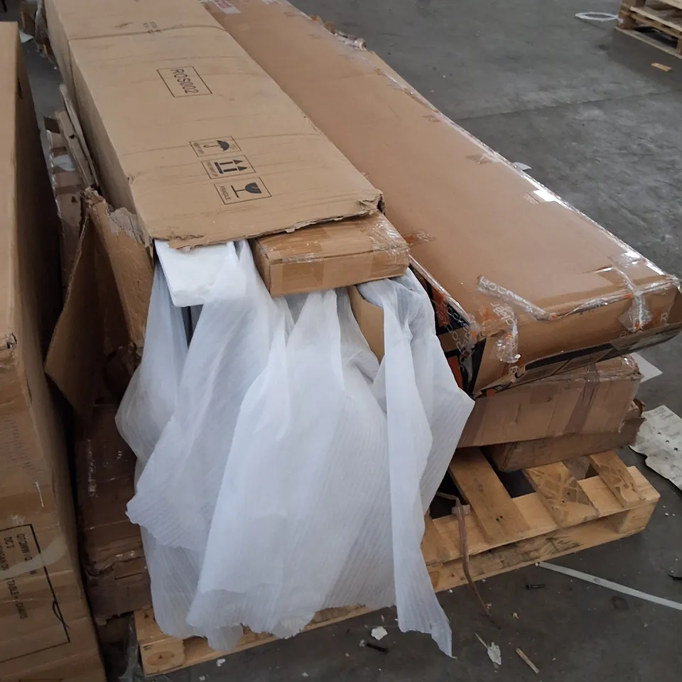 PALLET CONTAINING ASSORTED FLATPACK FURNITURE PARTS 
