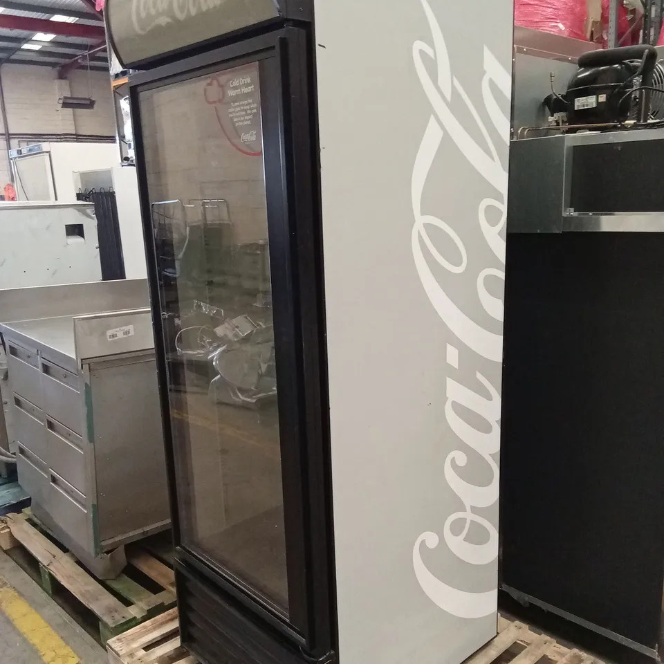 COCA COLA UPRIGHT DRINKS FRIDGE 