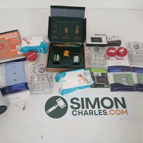 ASSORTED HOUSEHOLD ITEMS BUNDLE – AIR FRESHENERS, PET WIPES, ELECTRICAL ACCESSORIES (WHOLESALE & JOB LOT)