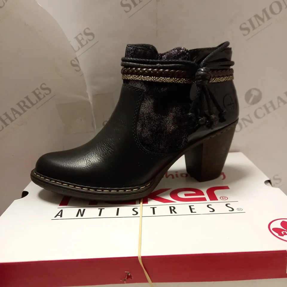 RIEKER ANKLE BOOTS WITH TASSLE FEATURE, BLACK - UK SIZE 6