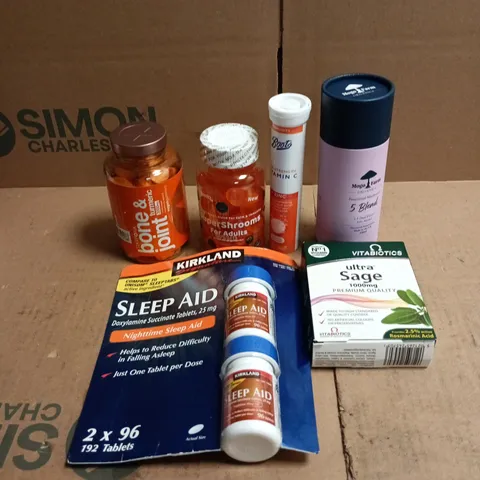 TOTE OF APPROXIMATELY 25 ASSORTED VITAMIN/SUPPLEMENT RELATED ITEMS TO INCLUDE MOGO FARM MUSHROOMS 5 BLEND, ULTRA SAGE 1000MG, SLEEP AID, BOOTS VIT C, BONE AND JOINT GUMMIES ETC
