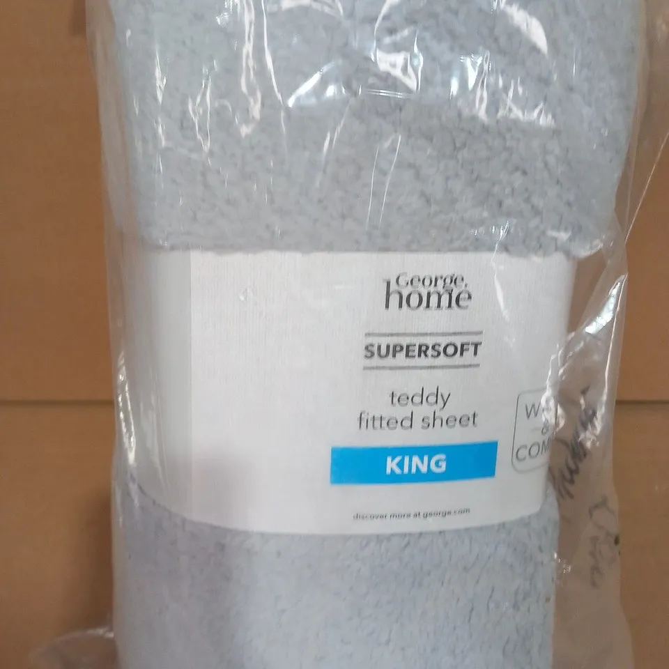 BAGGED HOME SU[ERSOFT TEDDY FITTED SHEET KING