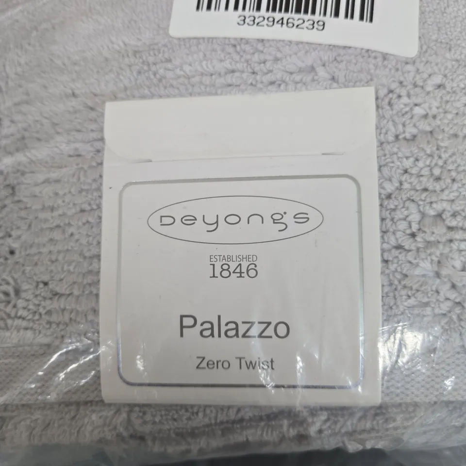 DEYONGS PALAZZO ZERO TWIST BATH TOWEL – SILVER (800GSM), PACK OF 2
