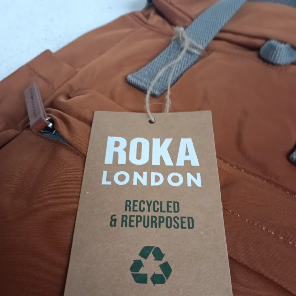 ROKA LONDON RECYCLED BACKPACK – ORANGE