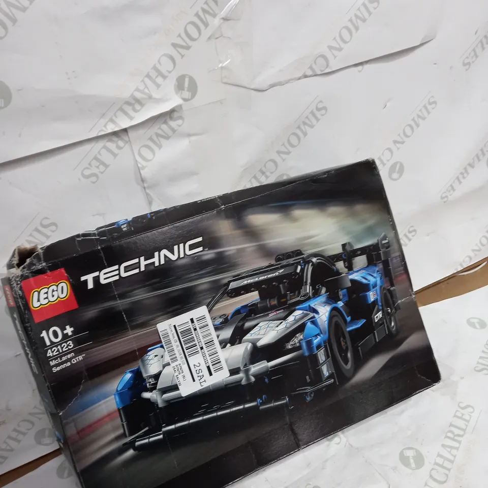 LEGO TECHNIC MCLAREN SENNA GTR TOY CAR 42123 RRP £44.99