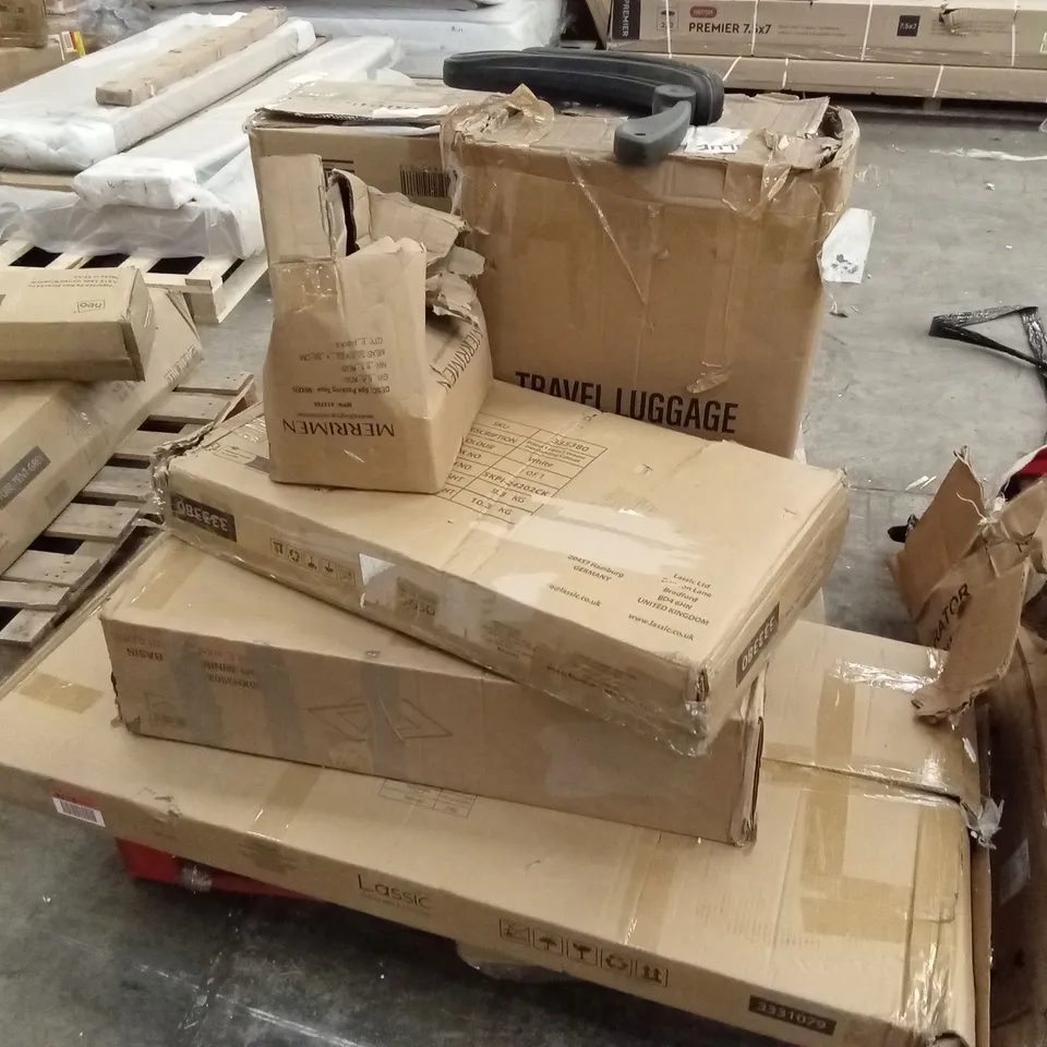 PALLET OF ASSORTED INCOMPLETE DESIGNER FURNITURE AND FURNITURE PARTS