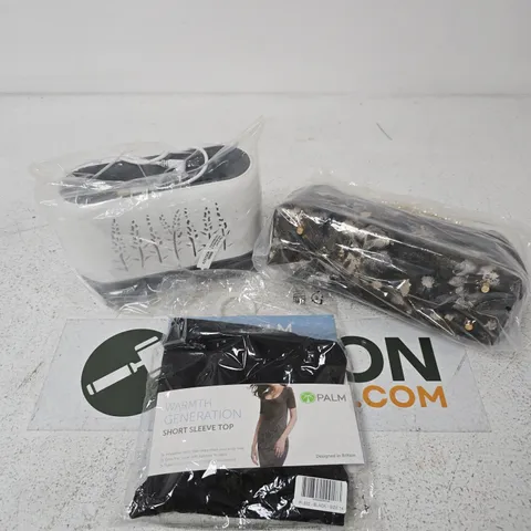 APPROXIMATELY 15 ASSORTED HOUSEHOLD/CLOTHING PRODUCTS TO INCLUDE HANDBAGS, DIFFUSER, WARMTH GENERATION TOP ETC  