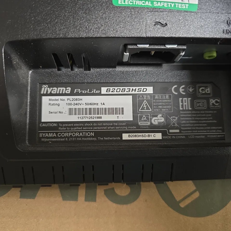 IIYAMA PROLITE B2083HSD 20-INCH LCD MONITOR ON STAND