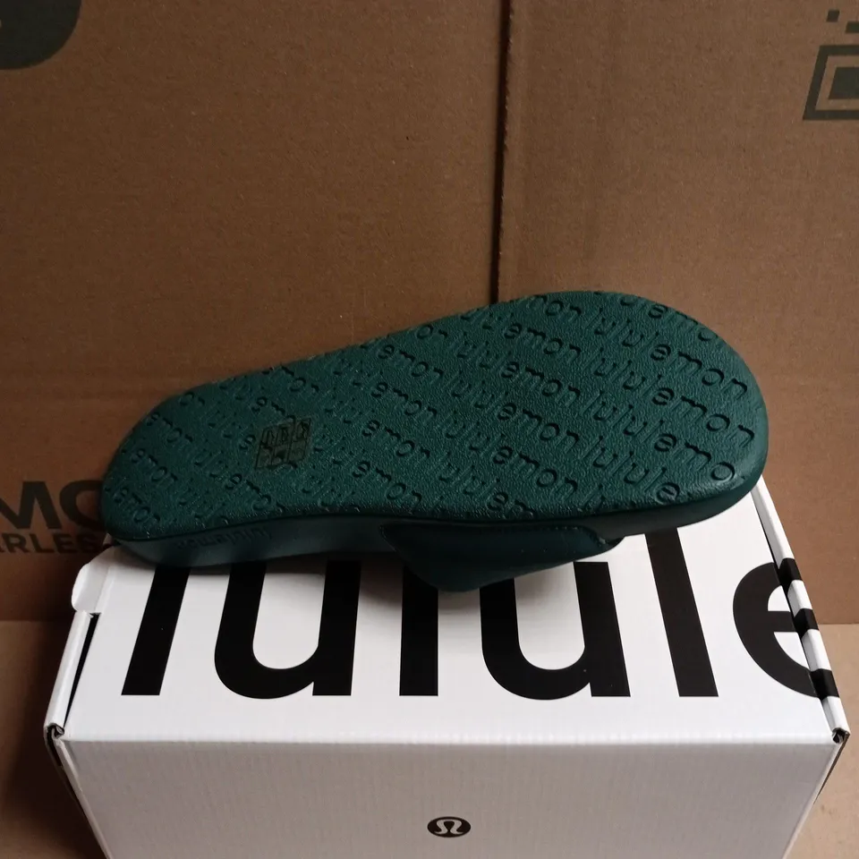 BOXED PAIR OF LULULEMON ATHLETICA MEN'S RESTFEEL SLIDES - 4.5