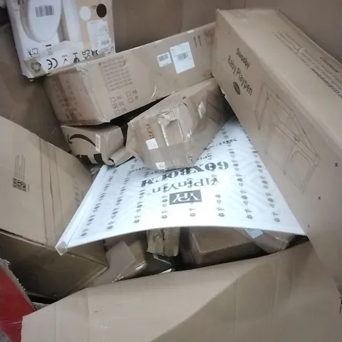 PALLET OF ASSORTED HOUSEHOLD GOODS AND PRODUCTS TO INCLUDE; BABY PLAYPEN, EXTRA TALL PET GATE, BOXED FURNITURE ETC