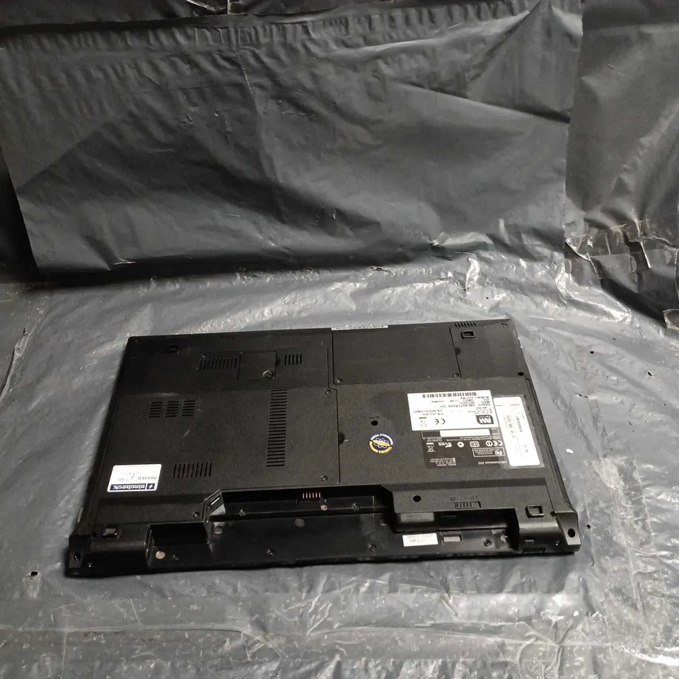 RM NOTEBOOK 320 LAPTOP – INTEL CORE I3-2370M, 4GB RAM, WINDOWS 7 PRO - NO BATTERY