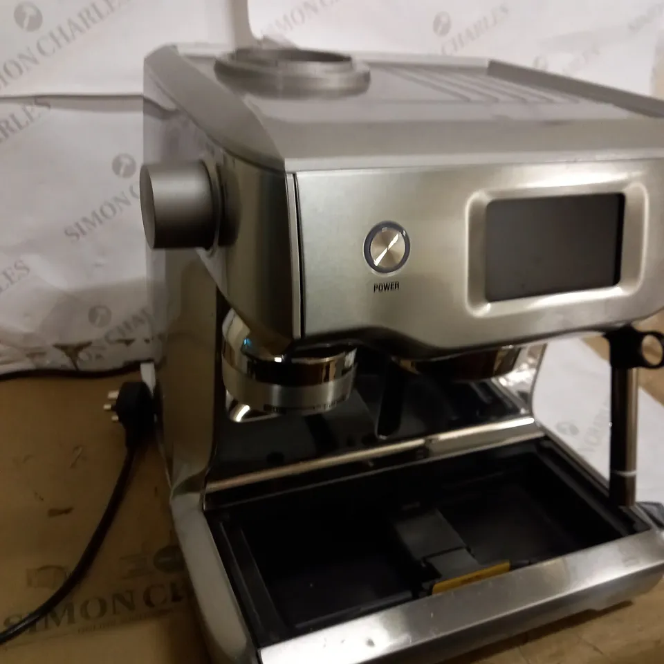 SAGE COFFEE MACHINE SES990