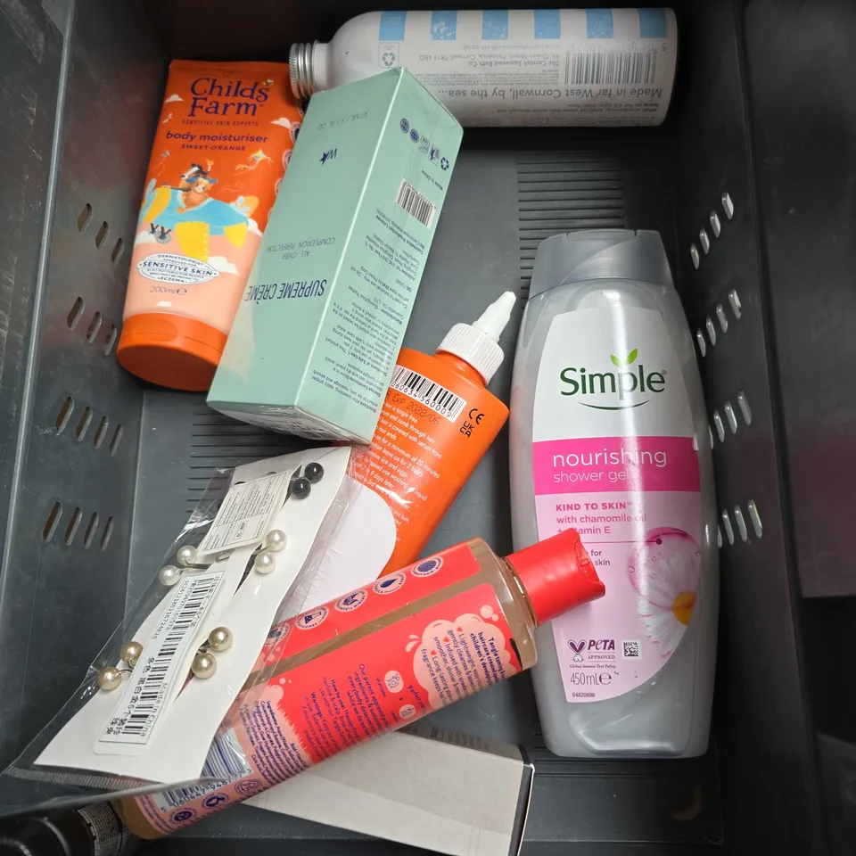 APPROXIMATELY 20 ASSORTED HEALTH & BEAUTY PRODUCTS TO INCLUDE - OLD SPICE 3IN1 WASH - VASELINE ADVANCED REPAIR - THE ORDINARY CAFFEINE SOLUTION 5% - ETC