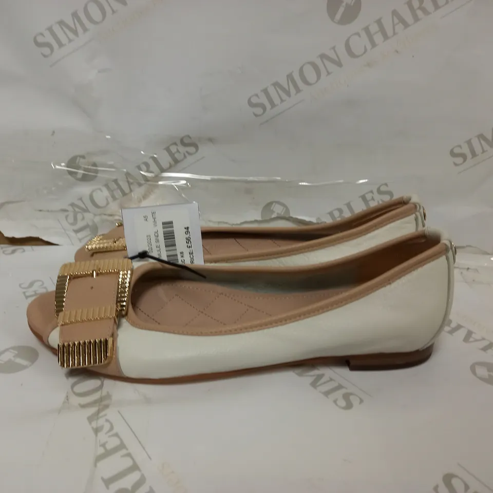 MODA IN PELLE  MULE SANDAL WHITE LEATHER SIZE 6