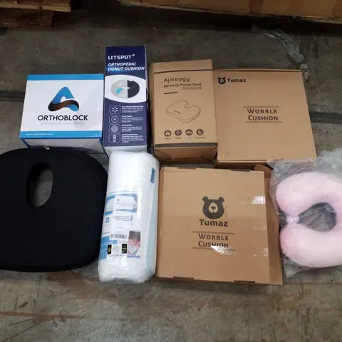 PALLET OF ASSORTED PILLOWS & CUSHIONS INCLUDING ORTHOPEDIC KNEE PILLOW, NECK PILLOW, DONUT CUSHION, MEMORY FOAM SEAT CUSHION