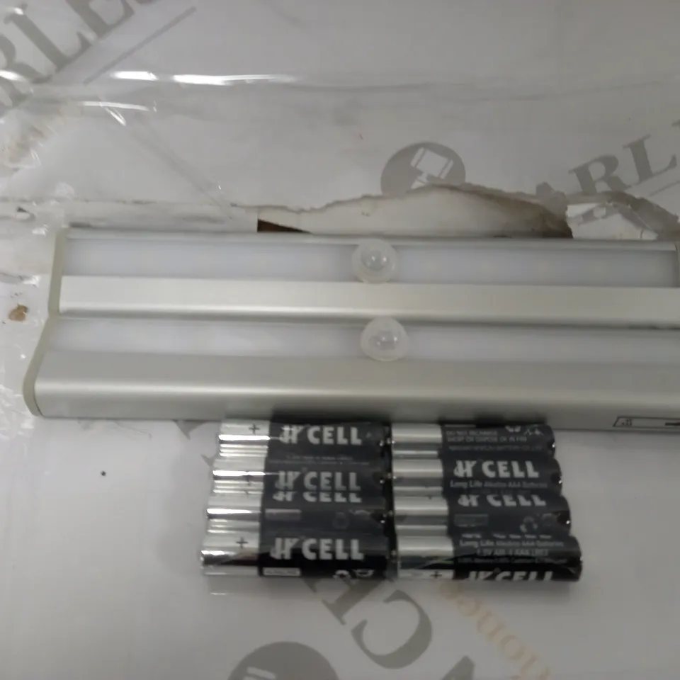 SFIXX BRUSHED ALUMINIUM PIR MOTION SENSOR LIGHTS